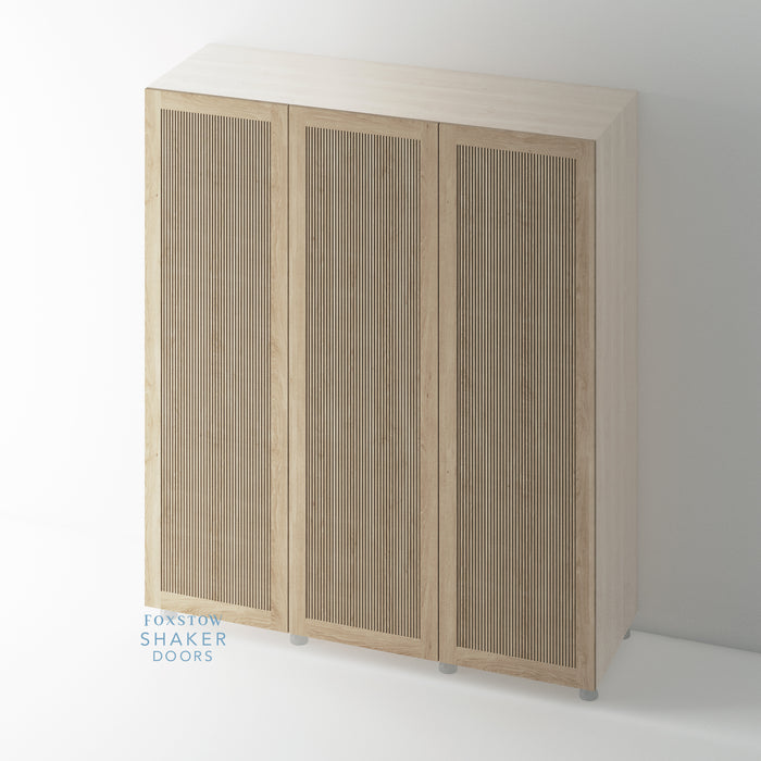 OAK, Single Panel Reeded Shaker Wardrobe Door - Foxstow
