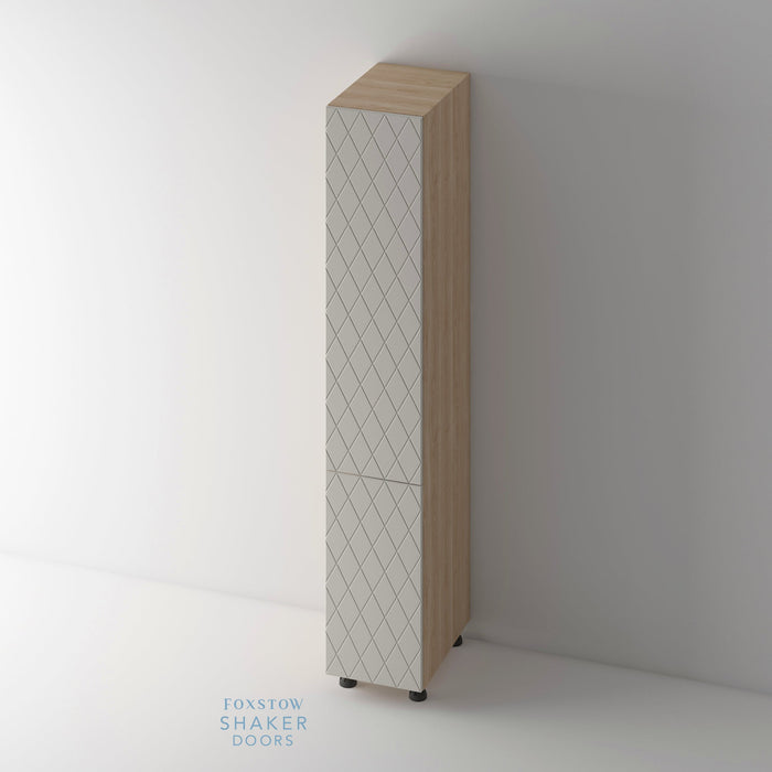 QUINS Pattern Kitchen Door and Hickory Cabinet - Foxstow
