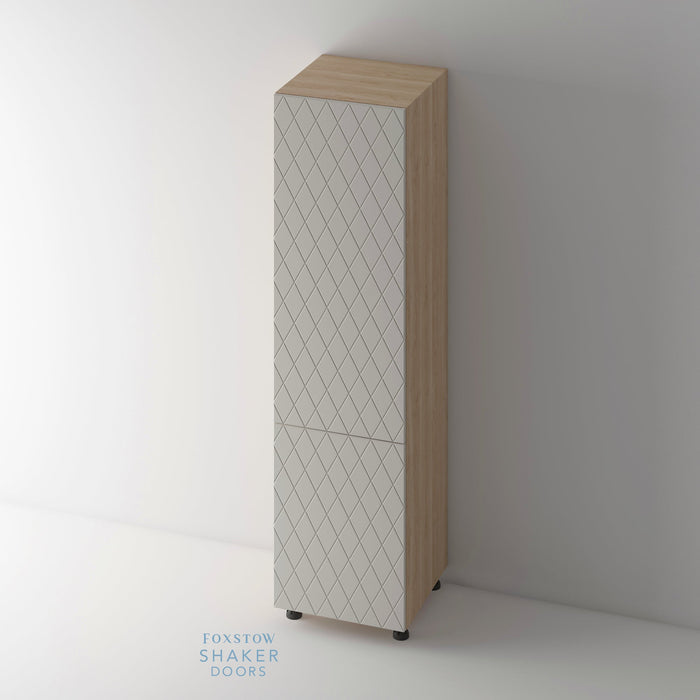 QUINS Pattern Kitchen Door and Hickory Cabinet - Foxstow