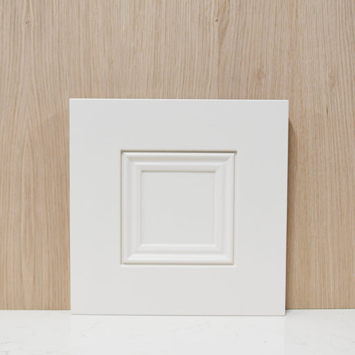 Shaker with OGEE Mouldings Sample - Foxstow