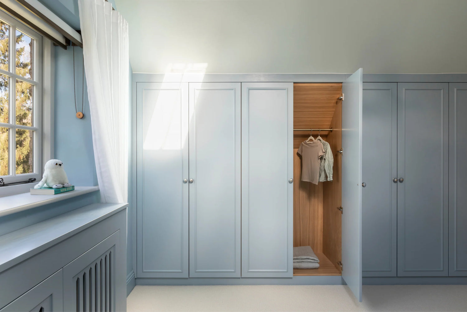 Why Foxstow for Wardrobe Doors?