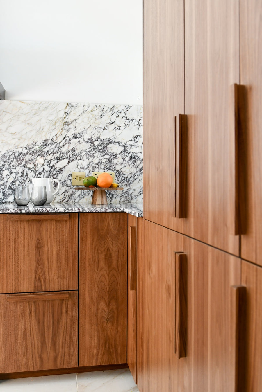 Walnut kitchen cabinet for Ikea metod frame