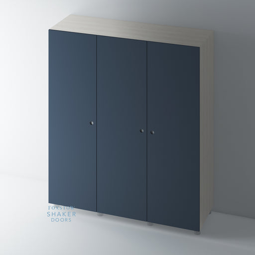 Painted, Flat Panel Wardrobe Door with Disc Insert - Foxstow
