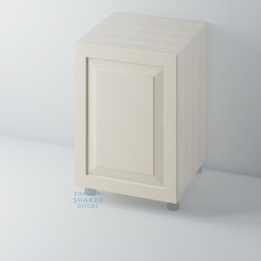Painted, Shaker Raised Panel Door for HOWDENS - Foxstow