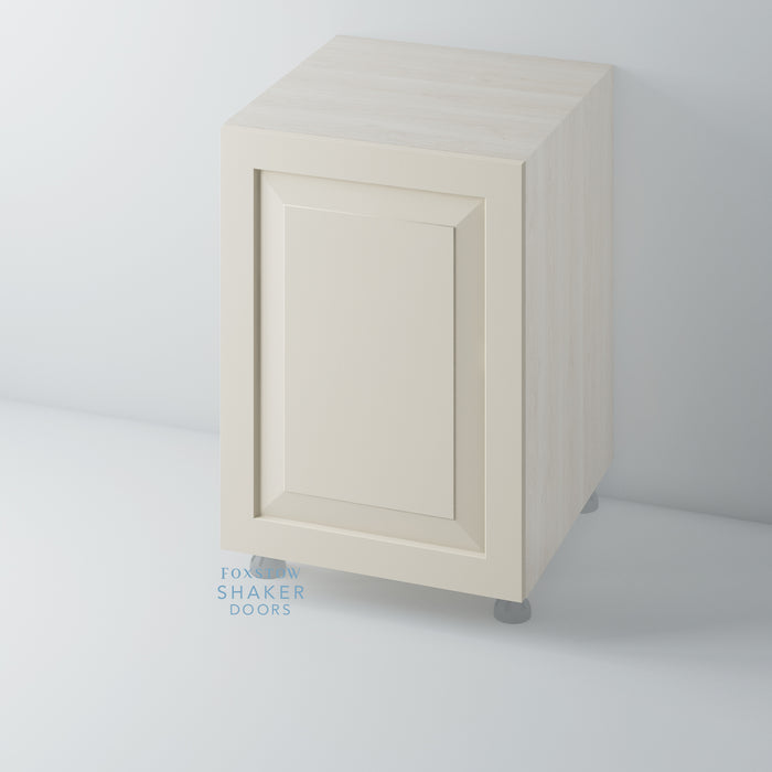 Painted, Raised Panel Shaker Kitchen Door - Foxstow