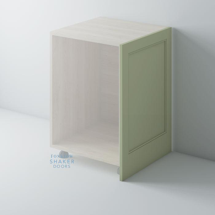 Painted, Shaker End Panel With Staff Bead Mouldings for HOWDENS - Foxstow
