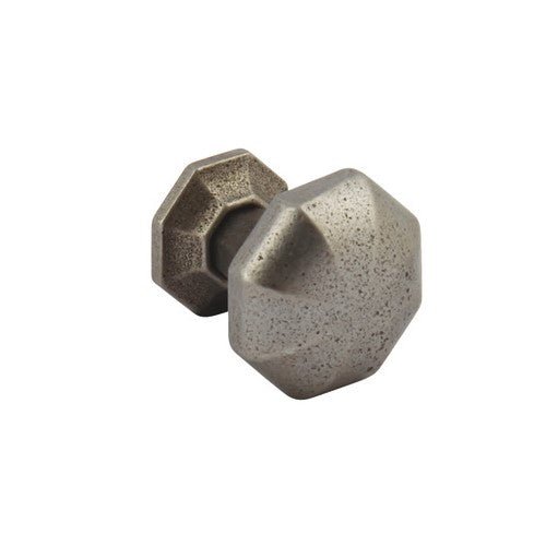 Bold, Iron, Knob - Foxstow