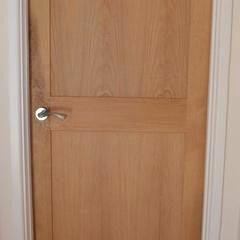 2 Panel Oak Shaker Door - Foxstow